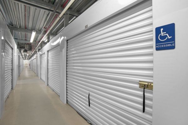 Extra Space Storage - 7287 - Nottingham - Fitch Ave - 4501 Fitch Avenue