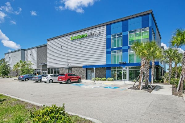 Extra Space Storage - 7288 - Cape Coral - Skyline Blvd - 2710 Skyline Boulevard