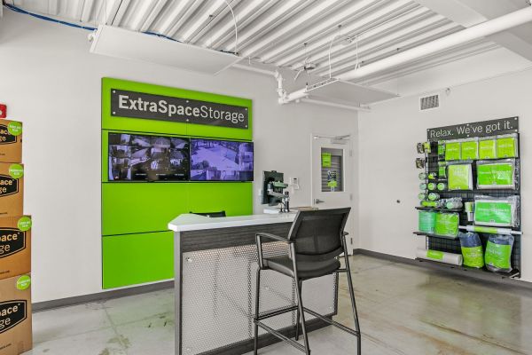 Extra Space Storage - 7288 - Cape Coral - Skyline Blvd - 2710 Skyline Boulevard