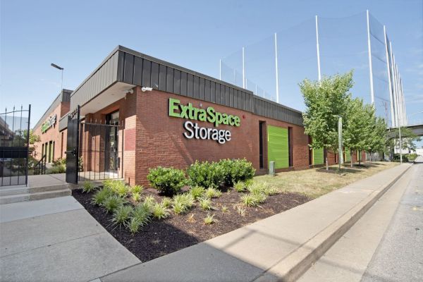 Extra Space Storage - 7359 - Baltimore - Stockholm St - 211 Stockholm Street