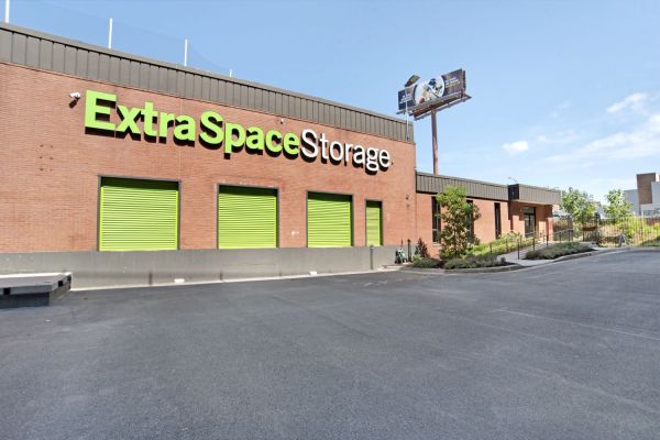 Extra Space Storage - 7359 - Baltimore - Stockholm St - 211 Stockholm Street