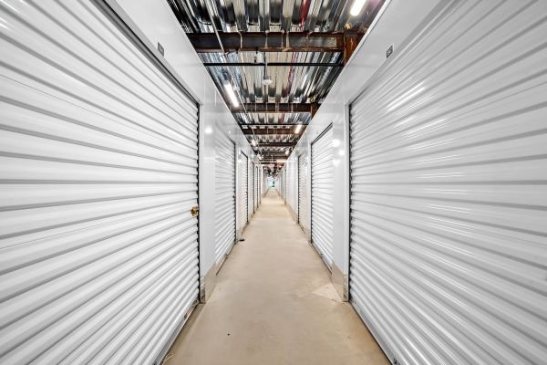 Extra Space Storage - 7371 - West Nyack - Snake Hill Rd - 100 Snake Hill Road