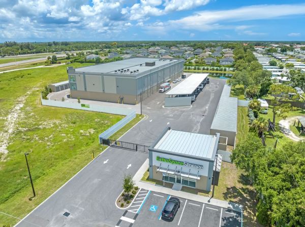Extra Space Storage - 7424 - Sarasota - Anise Dr - 5700 Anise Drive