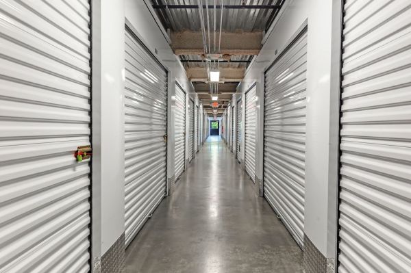 Extra Space Storage - 7441 - Santa Rosa - Streamside Dr - 4495 Streamside Drive