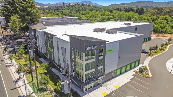 Extra Space Storage - 7441 - Santa Rosa - Streamside Dr - 4495 Streamside Drive