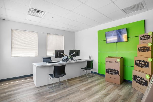 Extra Space Storage - 7511 - Geneva - Berry Fields Rd - 3635 Berry Fields Road