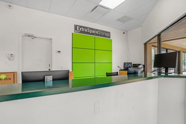 Extra Space Storage - 7515 - Fredericksburg - Leeland Rd - 10 Leeland Road