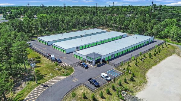 Extra Space Storage - 7528 - Whiting - Lake Rd - 2121 Lake Road
