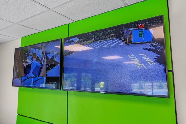 Extra Space Storage - 7528 - Whiting - Lake Rd - 2121 Lake Road