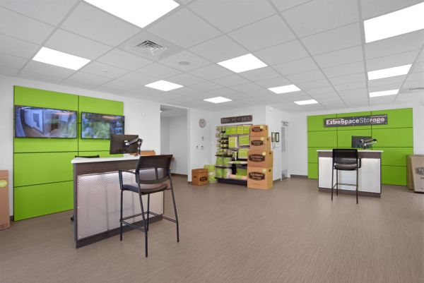 Extra Space Storage - 7530 - Annapolis - Old Mill Bottom Rd - 9 Old Mill Bottom Road North
