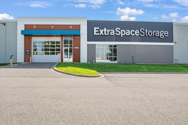 Extra Space Storage - 7554 - Minneapolis - Industrial Blvd NE - 345 Industrial Boulevard Northeast