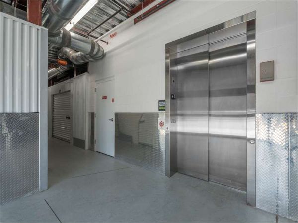 Extra Space Storage - 7579 - Atlanta - Monroe Dr - 2033 Monroe Drive Northeast