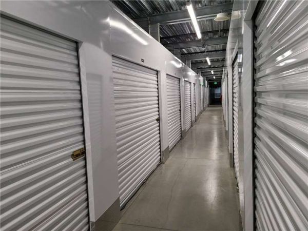 Extra Space Storage - 7626 - Van Nuys - Haskell Ave - 7855 Haskell Avenue
