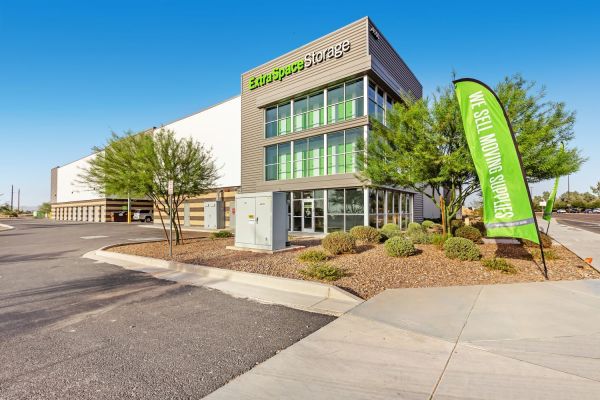 Extra Space Storage - 7637 - Gilbert - E Pecos Rd - 4550 East Pecos Road