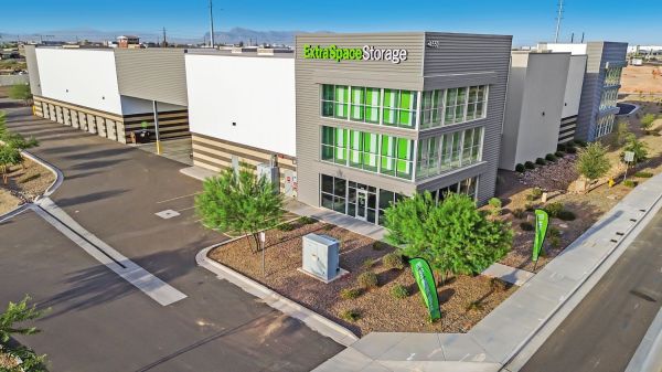 Extra Space Storage - 7637 - Gilbert - E Pecos Rd - 4550 East Pecos Road