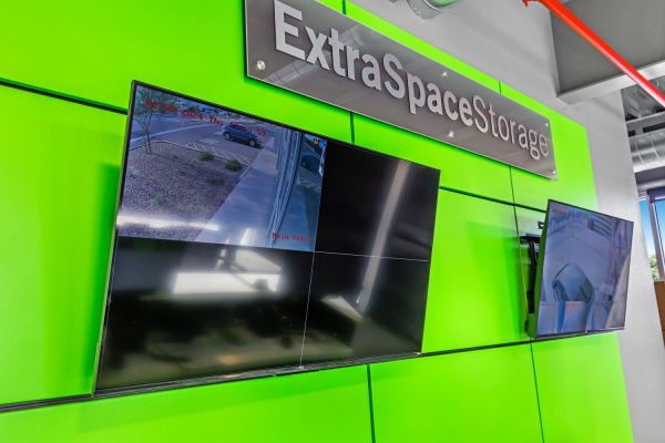Extra Space Storage - 7637 - Gilbert - E Pecos Rd - 4550 East Pecos Road