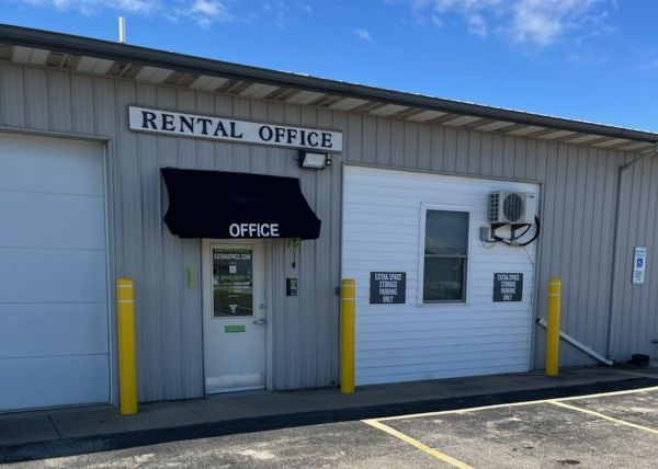 Extra Space Storage - 7647 - Champaign - Staley Rd - 606 South Staley Road