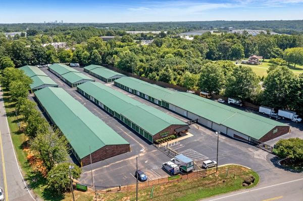 Extra Space Storage - 7658 - Winston-Salem - Clemmonsville Rd - 2589 West Clemmonsville Road
