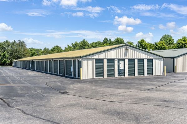 Extra Space Storage - 7659 - Winston-Salem - Westpoint Blvd - 3935 Westpoint Boulevard