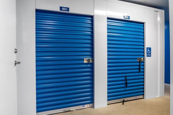 Extra Space Storage - 7660 - Madison - Ski Lane - 2520 Ski Lane