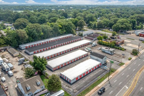 Extra Space Storage - 7667 - Newport News - Jefferson Ave - 5868 Jefferson Avenue