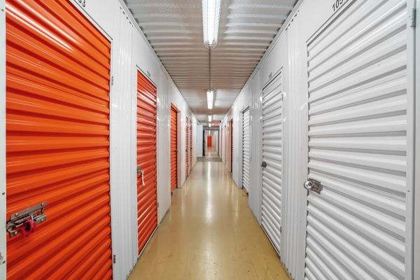 Extra Space Storage - 7671 - Edison - Route 1 - 816 U.S. 1