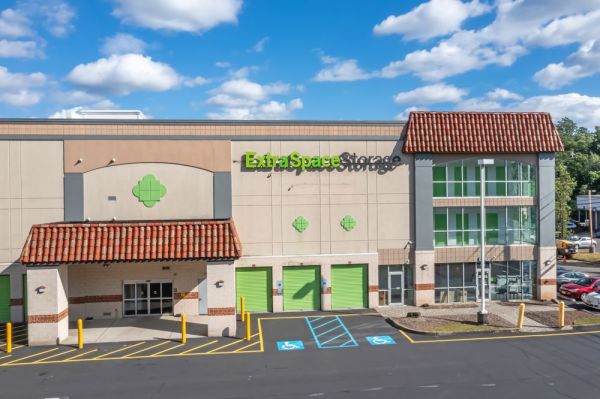 Extra Space Storage - 7671 - Edison - Route 1 - 816 U.S. 1