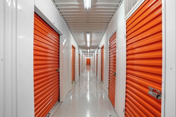 Extra Space Storage - 7672 - North Brunswick - Adams Lane - 820 Adams Lane