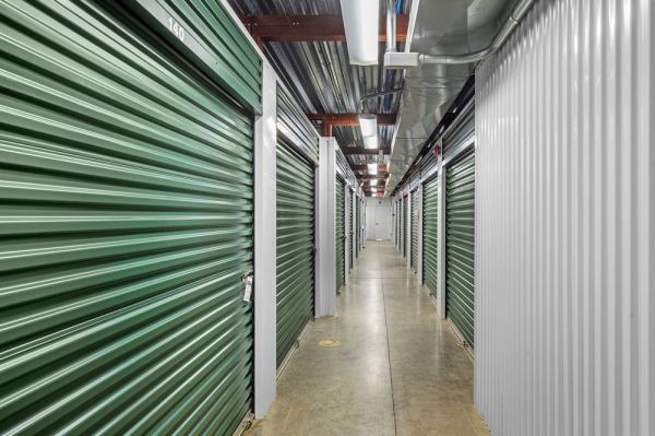Extra Space Storage - 7673 - Freehold - Schlechtweg Way - 7 Schlechtweg Way