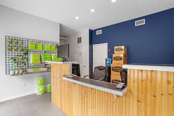 Extra Space Storage - 7683 - Arundel - Portland Rd - 1448 Portland Road