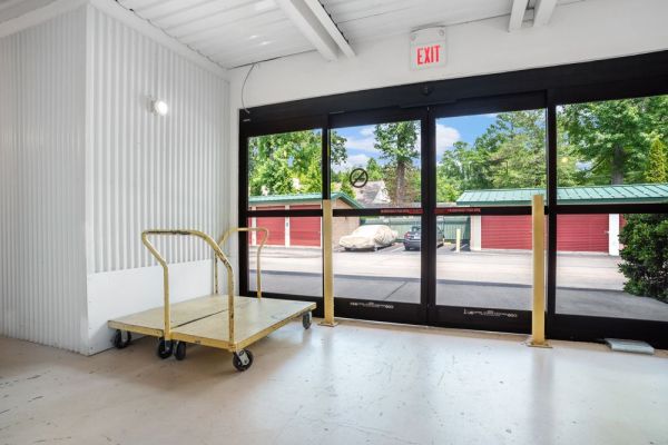 Extra Space Storage - 7690 - Glen Allen - Mountain Road - 13104 Mountain Road