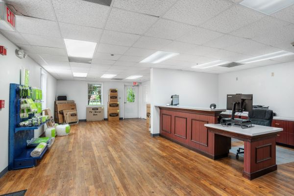 Extra Space Storage - 7692 - Midlothian - Huguenot Road - 1621 Huguenot Road