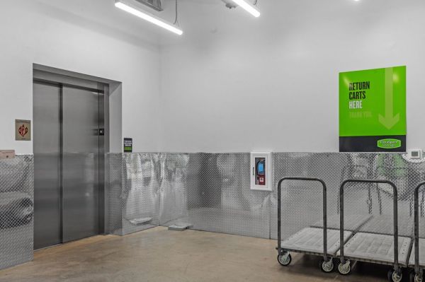Extra Space Storage - 7706 - Cedar Knolls - Ridgedale Ave - 224 Ridgedale Avenue