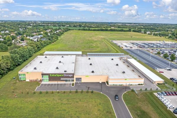Extra Space Storage - 7715 - Joliet - Essington Rd - 2100 Essington Road