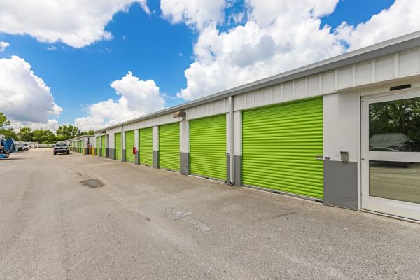 Extra Space Storage - 7732 - Royal Palm Beach - Fox Trail Rd - 10200 Fox Trail Road South