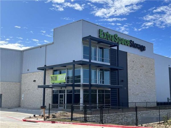 Extra Space Storage - 7736 - Leander - US-183 - 1972 US 183 Highway