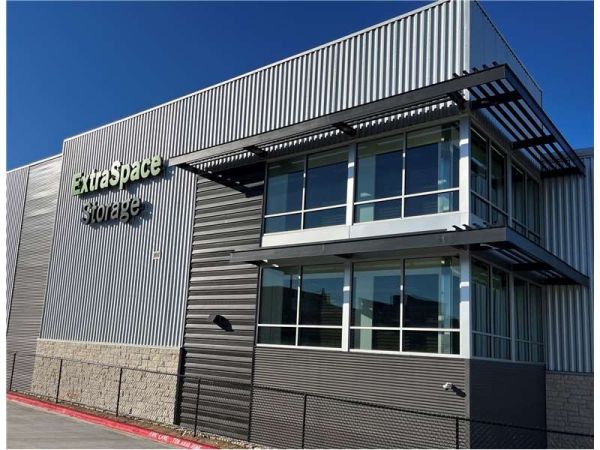 Extra Space Storage - 7736 - Leander - US-183 - 1972 US 183 Highway