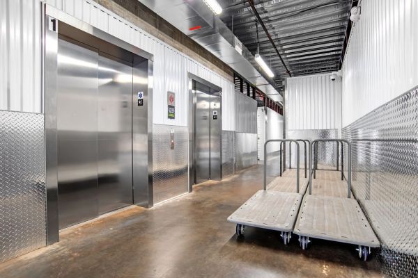 Extra Space Storage - 7737 - Harleysville - Franklin St - 1520 Franklin Street