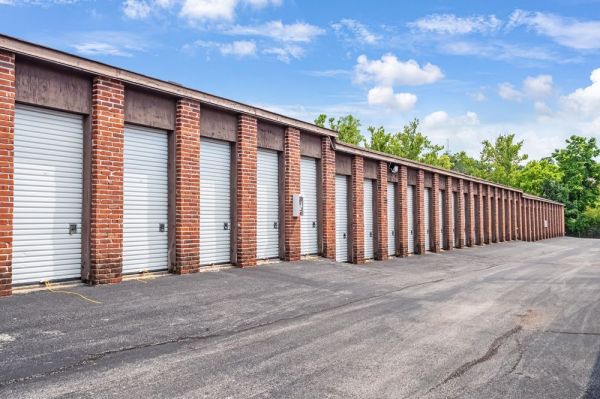 Extra Space Storage - 7747 - St Louis - Midland Blvd - 11210 Midland Boulevard