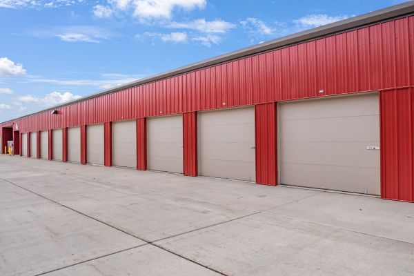 Extra Space Storage - 7794 - Corcoran - Fir Ln - 7340 Fir Lane North