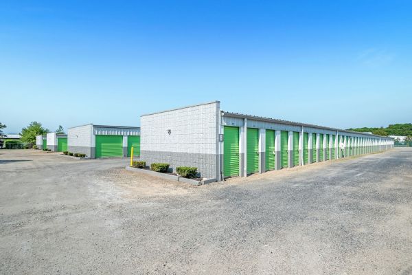 Extra Space Storage - 7798 - Pocasset - MacArthur Blvd - 630 Mac Arthur Boulevard