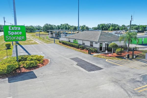 Extra Space Storage - 7820 - Winter Haven - State Road 544 - 6400 Florida 544