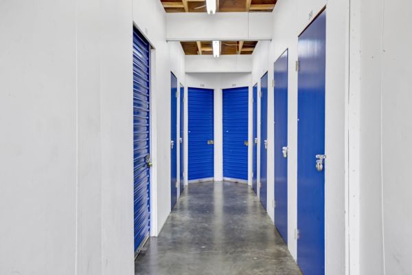 Extra Space Storage - 7831 - Mill Creek - Bothell Everett Hwy - 17811 Bothell Everett Highway