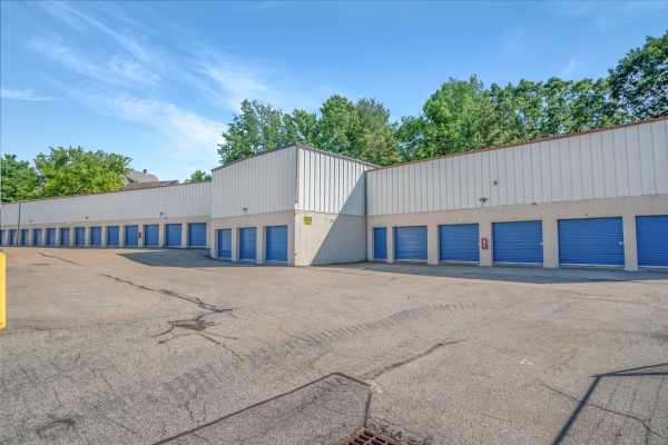 Extra Space Storage - 7833 - Dover - 6th St - 56 6th Street