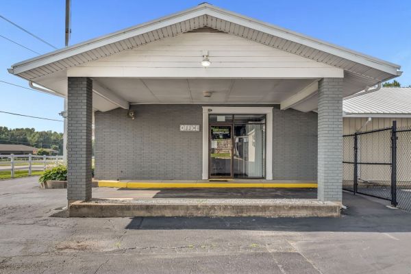 Extra Space Storage - 7848 - Owensboro - New Hartford Rd - 3425 New Hartford Road