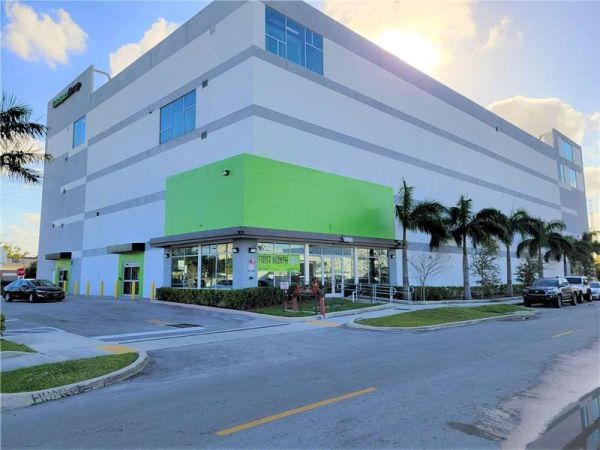 Extra Space Storage - 7854 - Ft Lauderdale - 1st St - 812 Northwest 1st Street