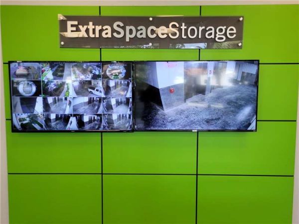 Extra Space Storage - 7856 - Miami - 2500 Southwest 28th Ln - 2500 Southwest 28th Lane