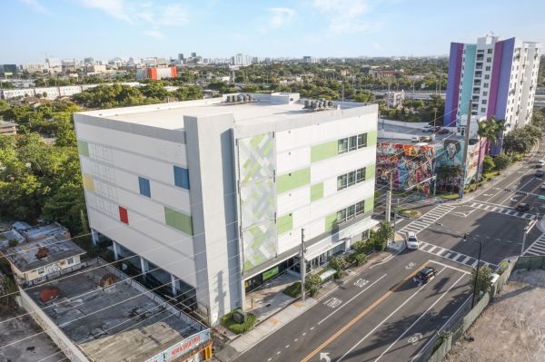 Extra Space Storage - 7857 - Miami - 36th St - 490 Northwest 36th Street