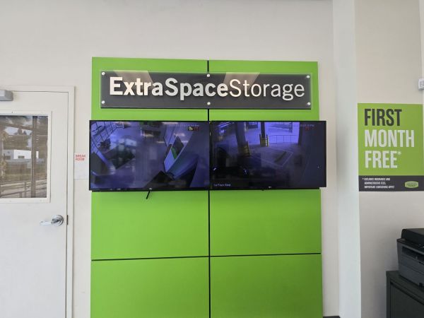 Extra Space Storage - 7858 - Miami - 79th St - 1100 Northeast 79th Street