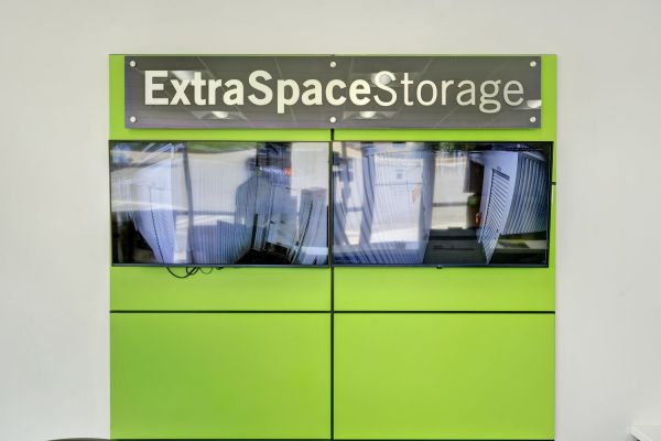 Extra Space Storage - 7860 - Roswell - Old Ellis Rd - 1150 Old Ellis Road